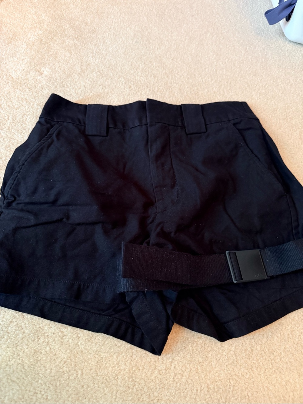 Aritzia - TNA Women's Black High-Rise Casual Shorts with removable belt